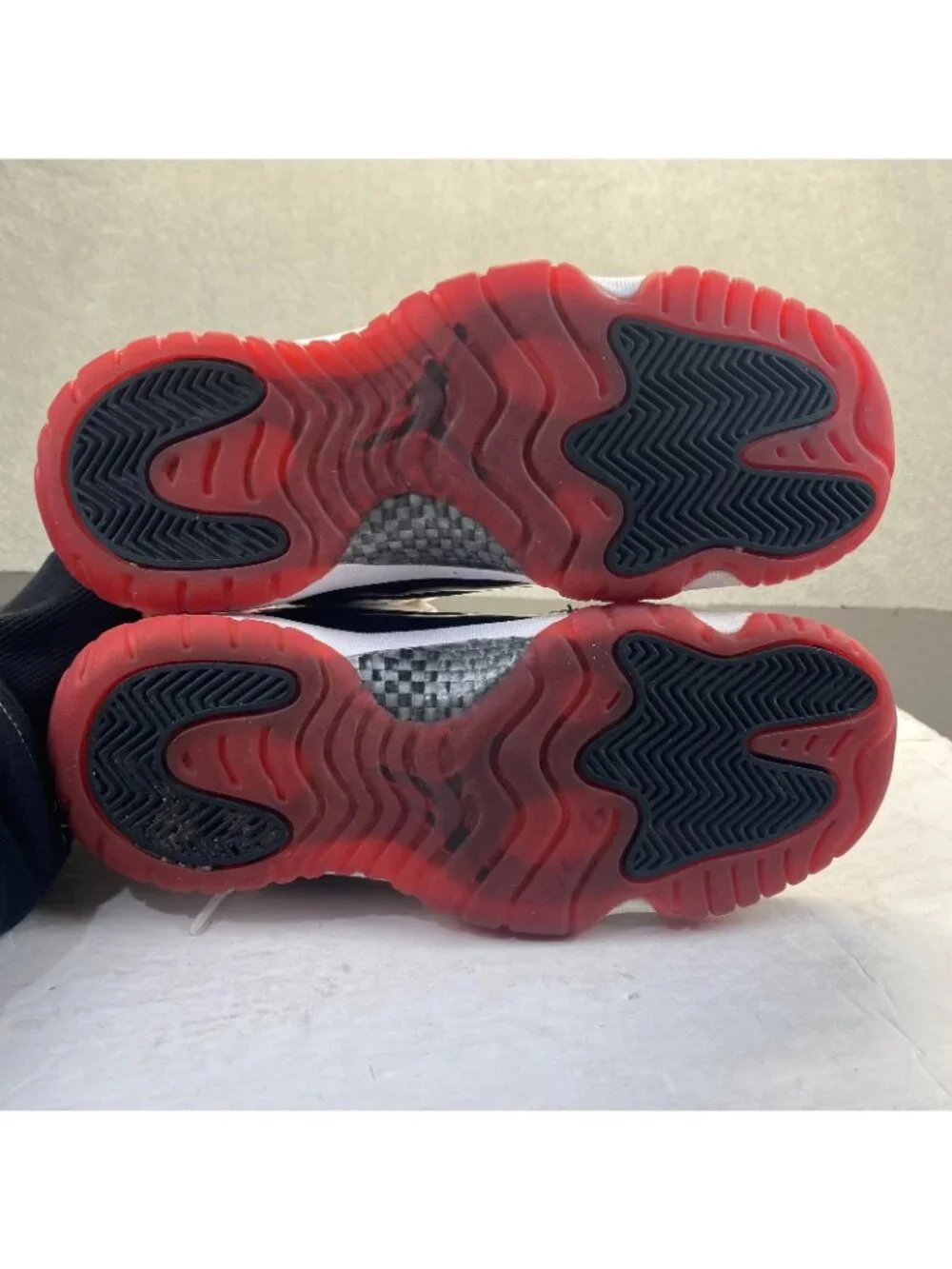 Size 6 Y Nike Air Jordan 11 Low Concord Bred 528896-160 Boys Athletic Shoes